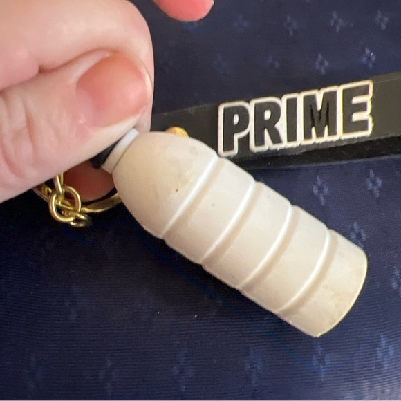 Prime Drink Keychain Black And White Workout Beverage - Picture 6 of 11